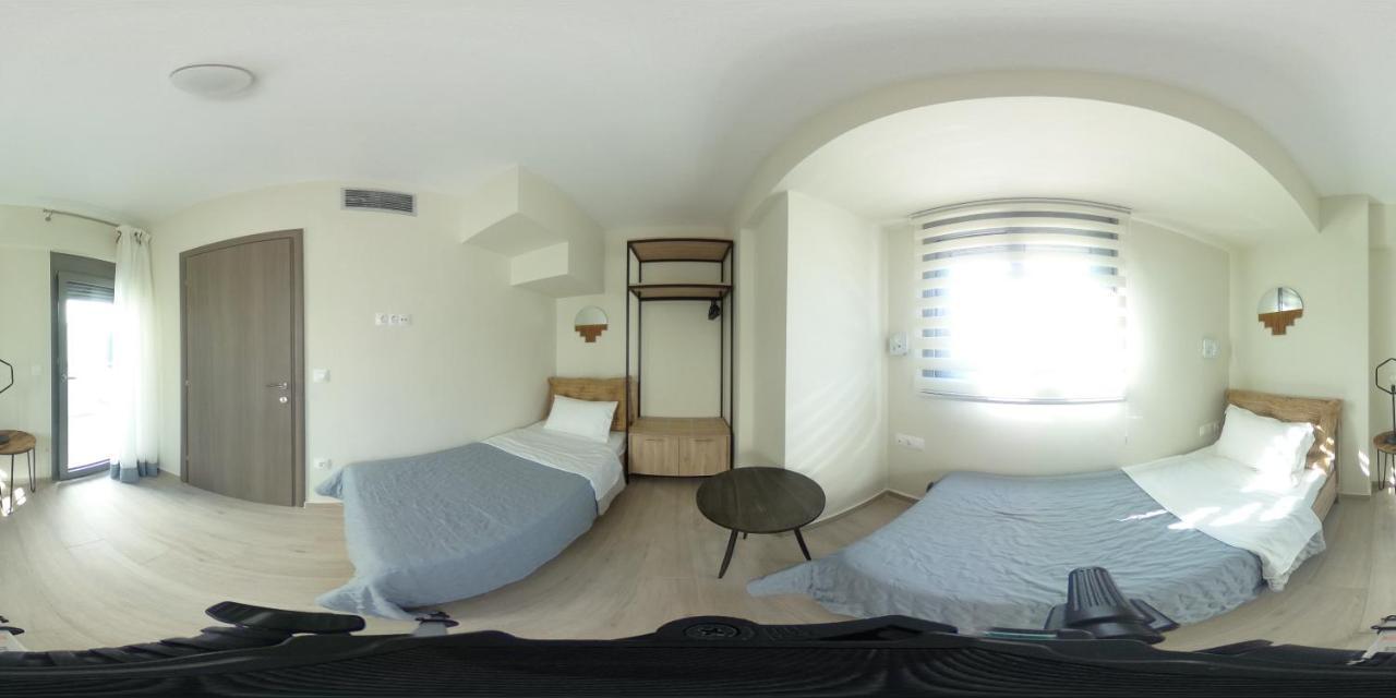 Hanioti Suite Maisonette In Front Of The Sea Exteriör bild