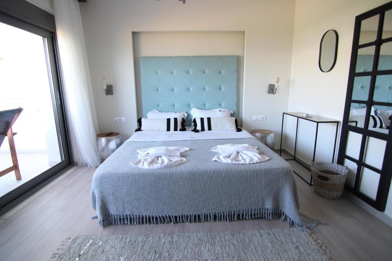 Hanioti Suite Maisonette In Front Of The Sea Exteriör bild